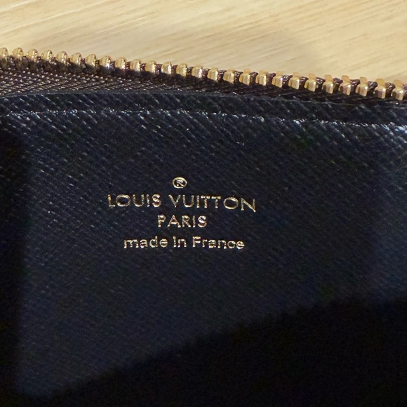 Louis Vuitton Trio Pouch Wristlet Set - Picture 2 of 10